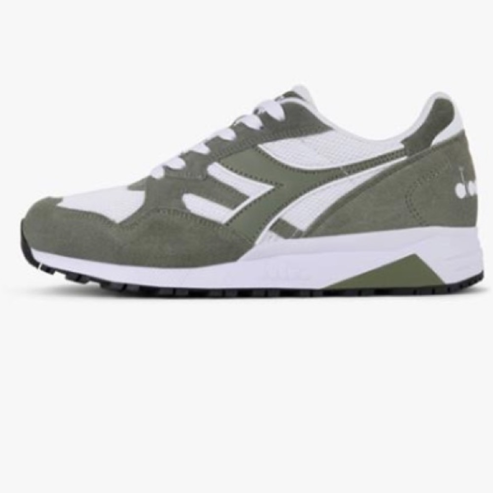 Diadora